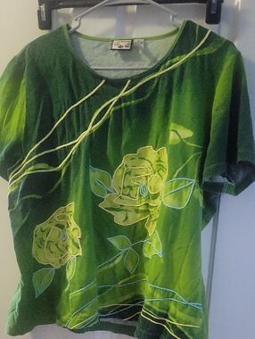 Caribbean Joe Green and White Women's Top with Embroidered Label